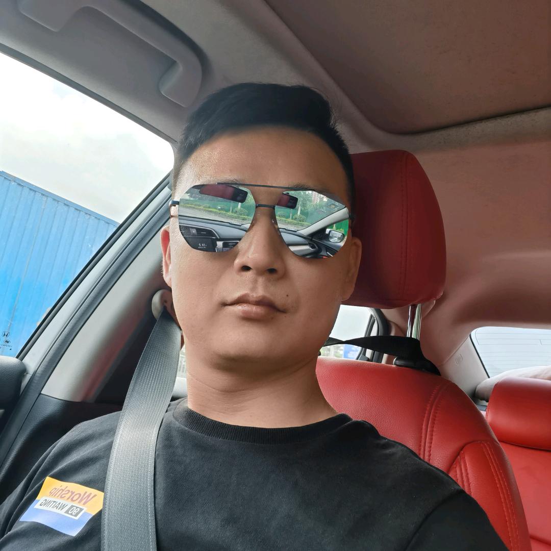 荣钢精品入户门铜门厂家