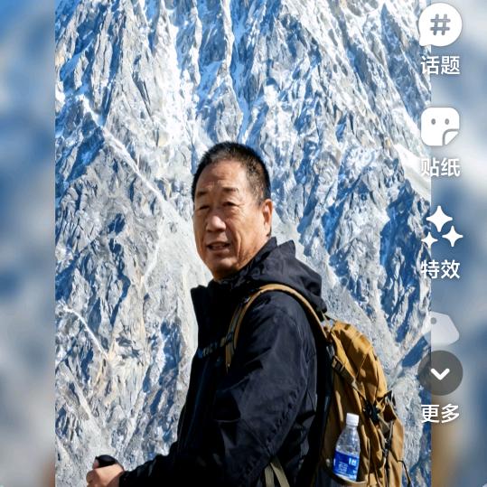 魏连信《晚上7点半直播中老年广场舞》