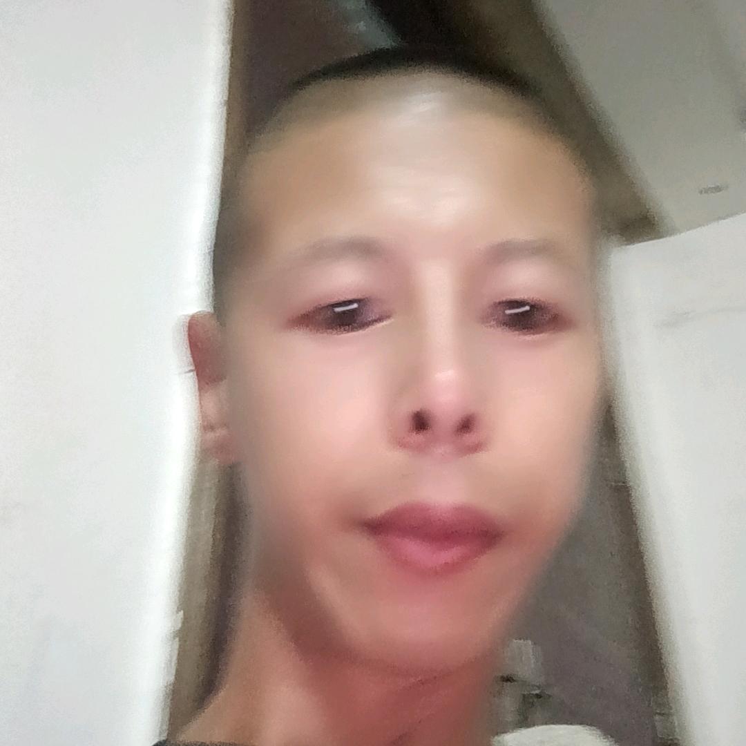 伤心的时候可以听情歌