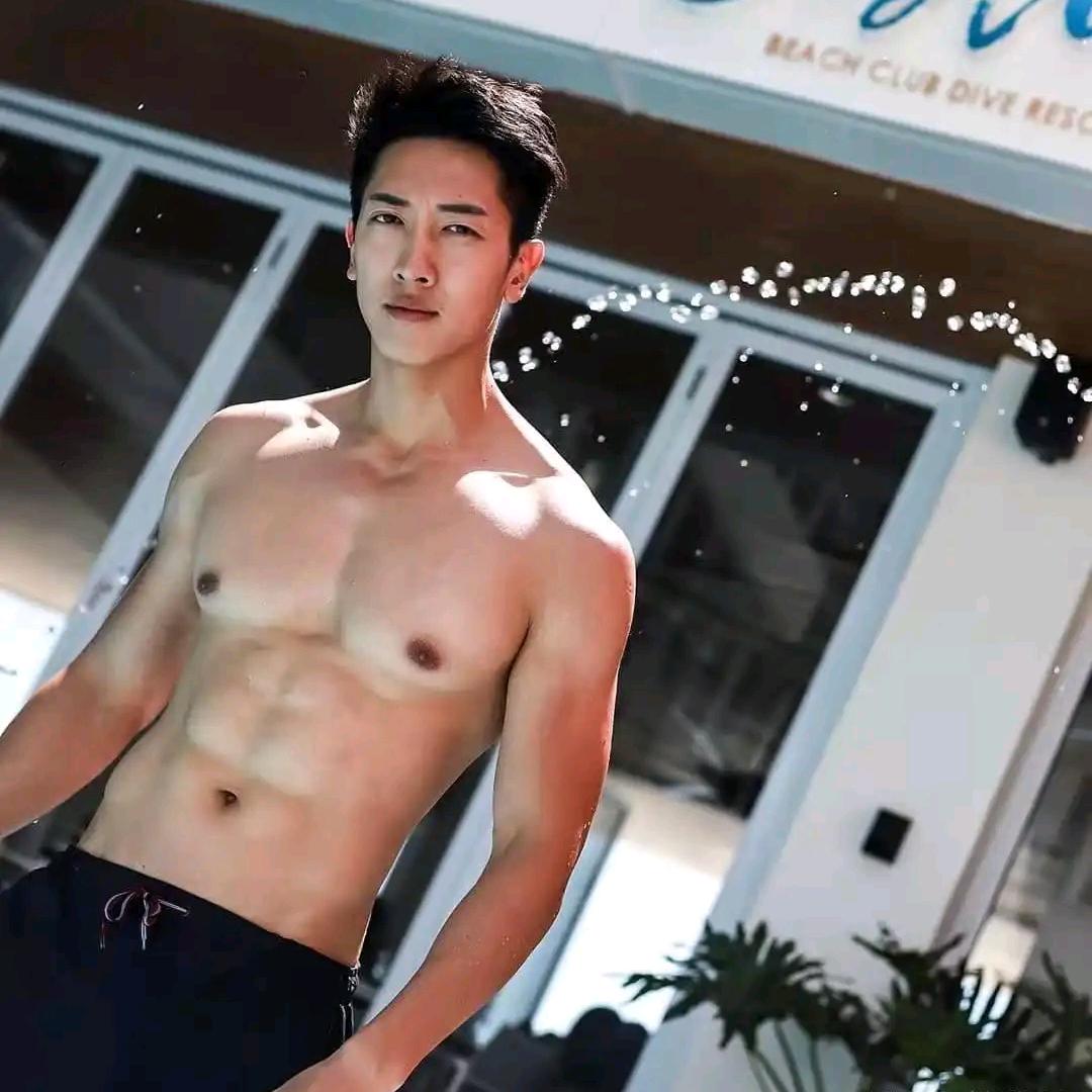 毛黑黑✨ ⁵²⁷