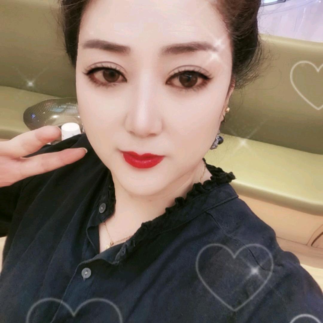 莉姐，