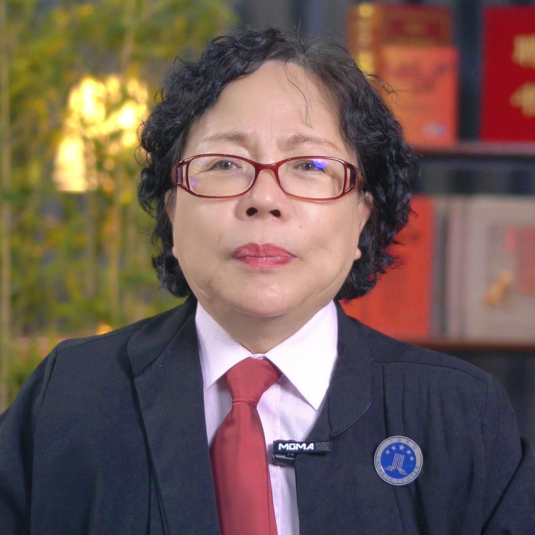 郑爱利律师（执业40年）
