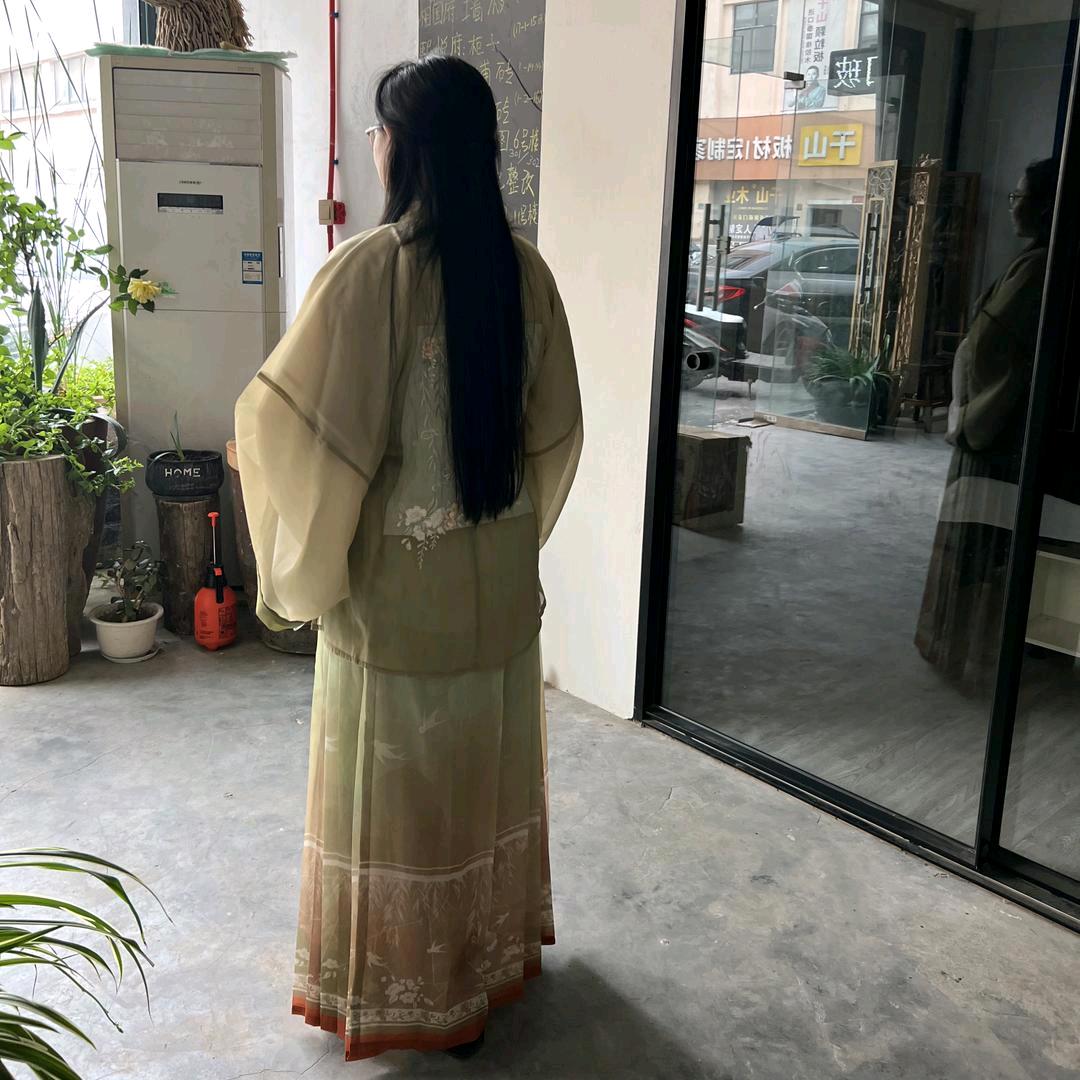 吃过黄连喝蜜糖