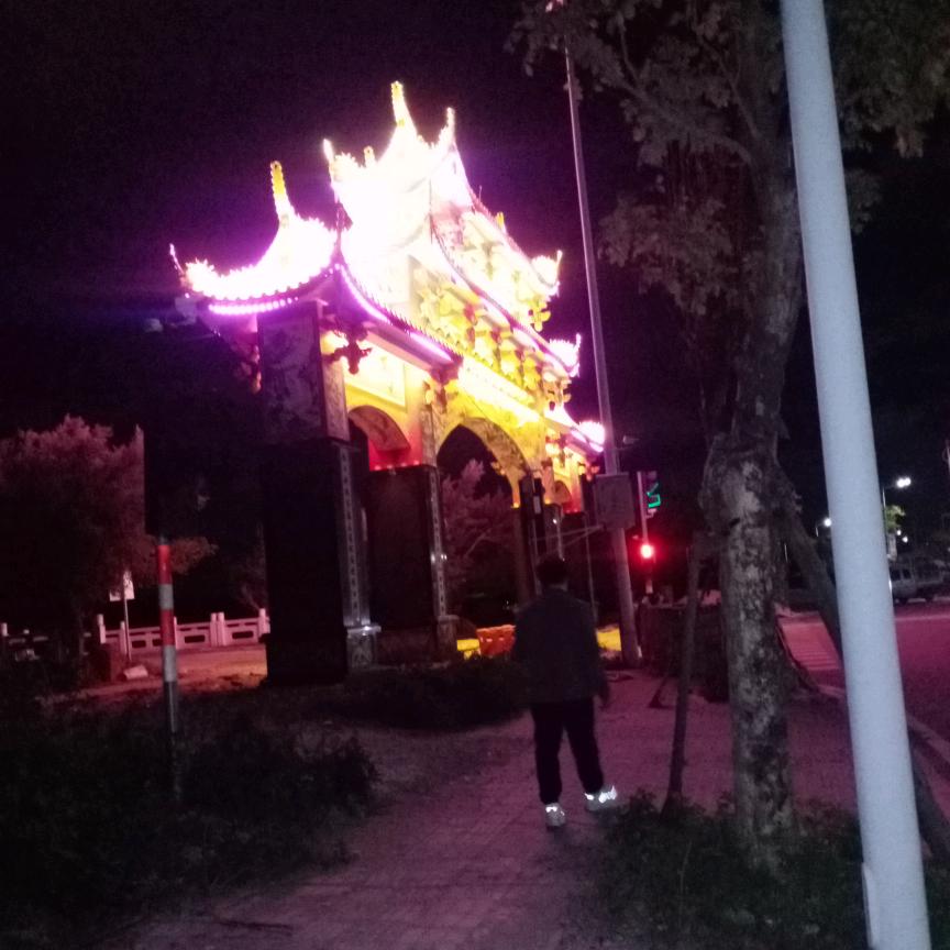 转身再无他