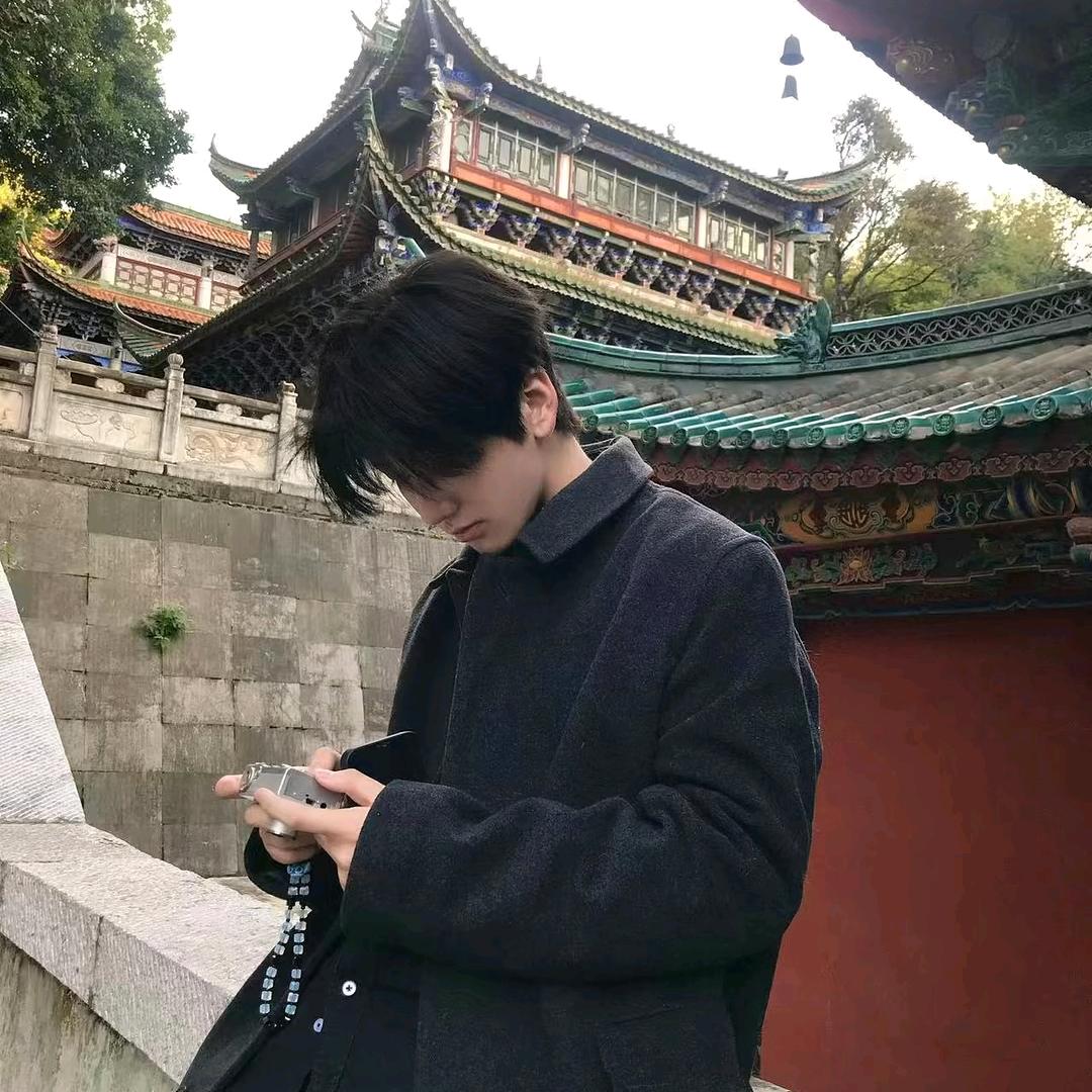 👉シ肆ヽ年ヅ👈