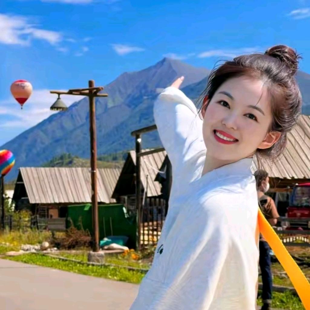 美鸿服饰
