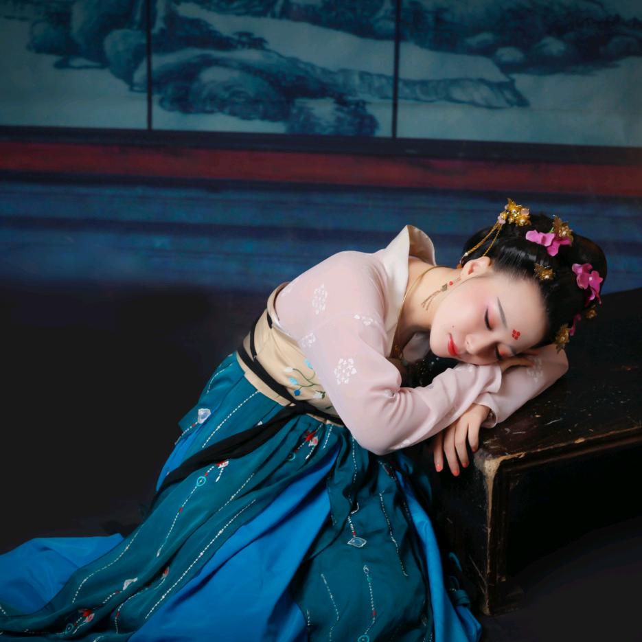 馨墨悦读·花仙子