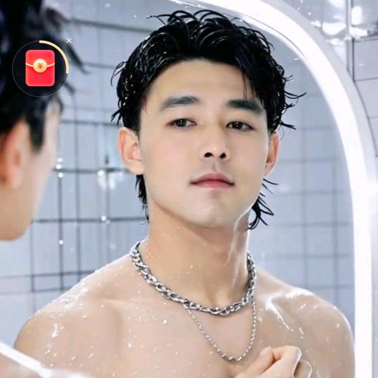 至爱水瓶宝宝(ღ˘⌣˘ღ)