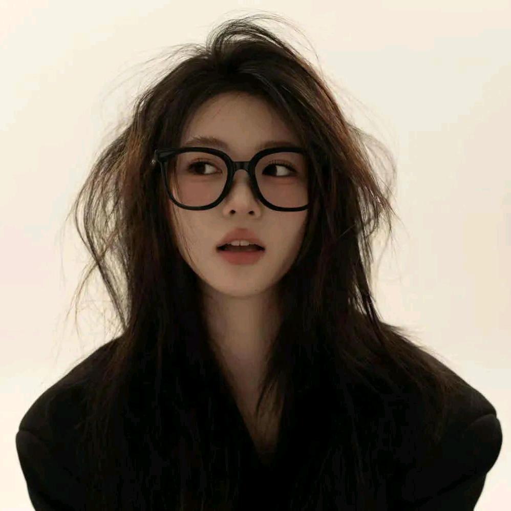 @爱吃香菜🍟（见过莎头版）