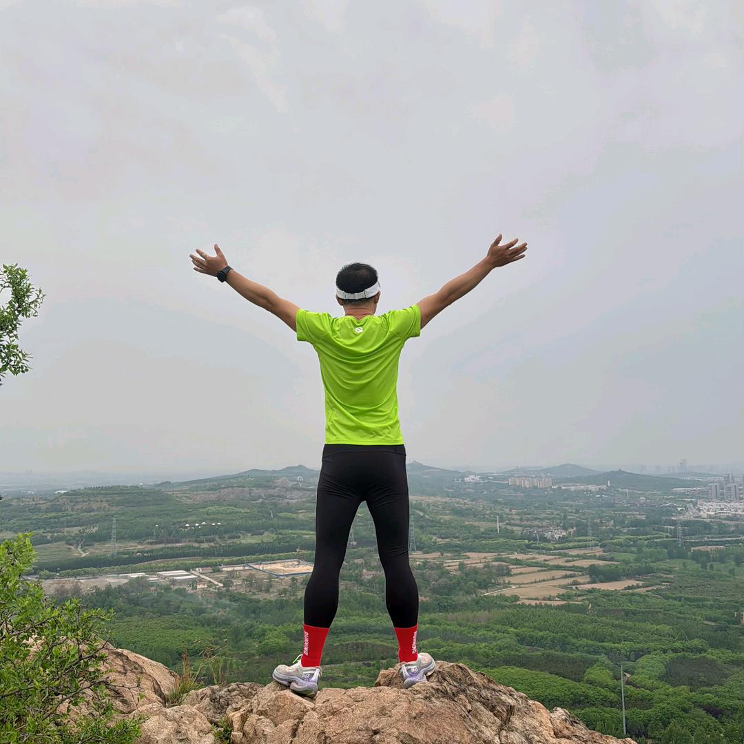 听风不必动容🌻