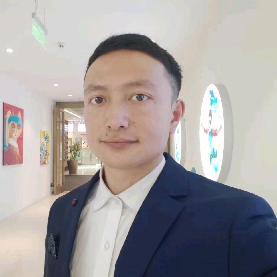 💙小艾🤟多爱花