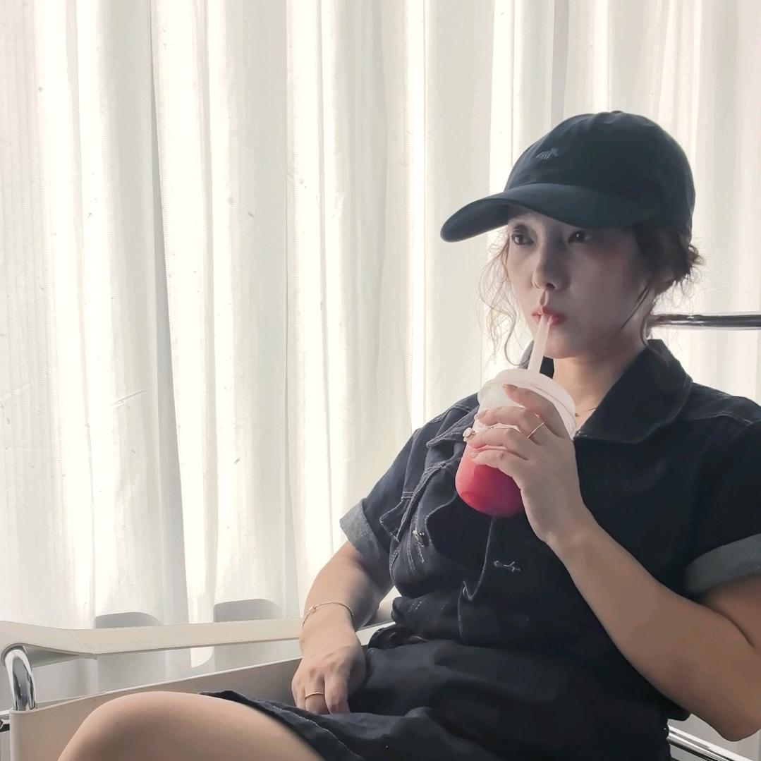𝐋𝐢𝐋𝐢¹¹💭