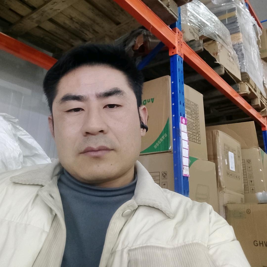 刘文冰