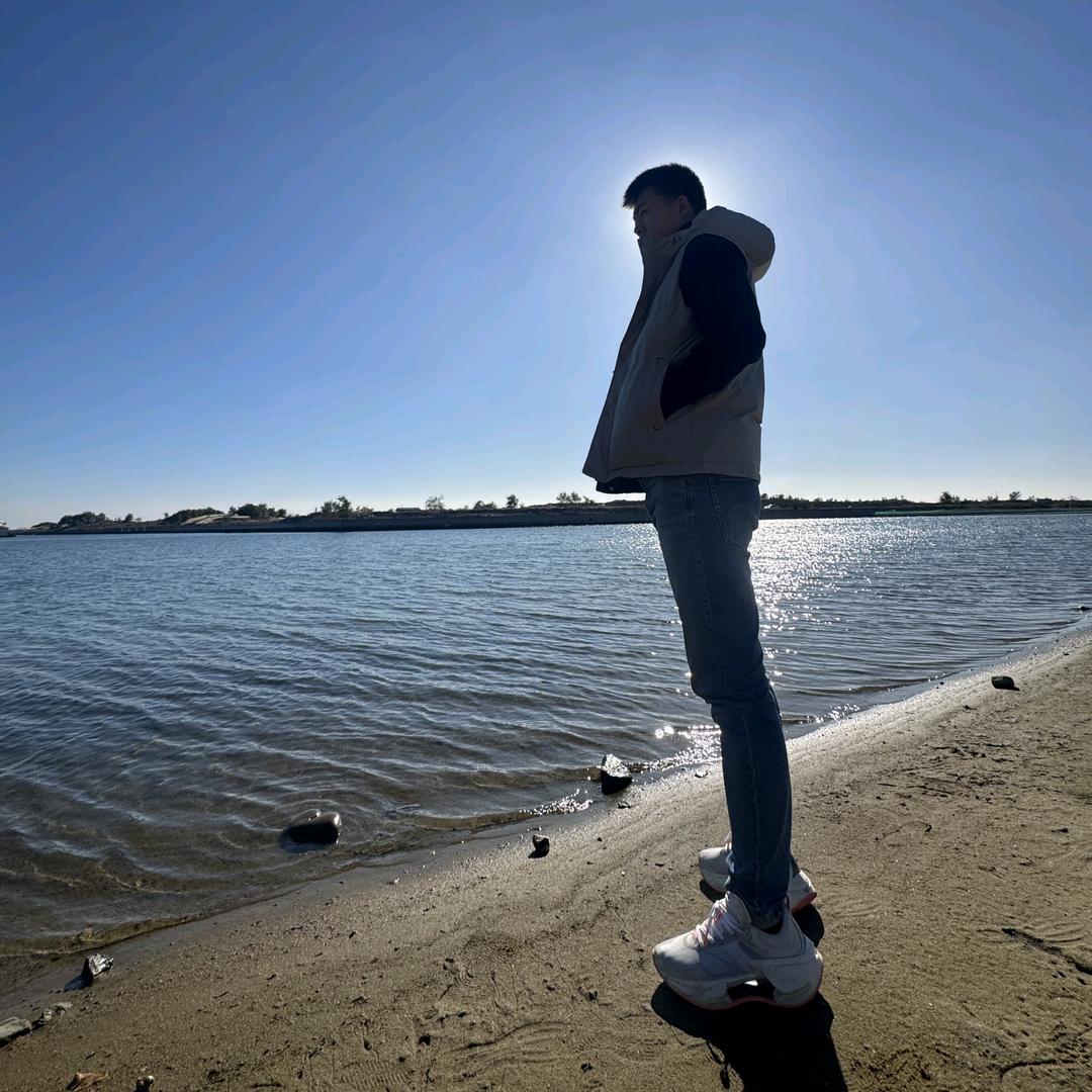 我叫小火车😁😁