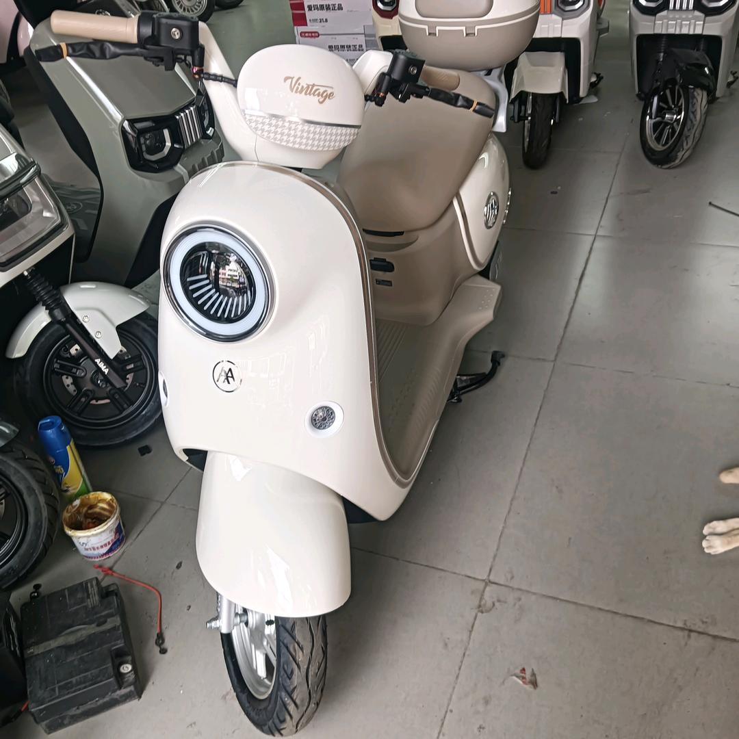 默默无闻