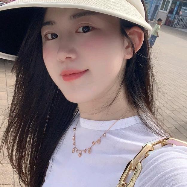 重庆小莉