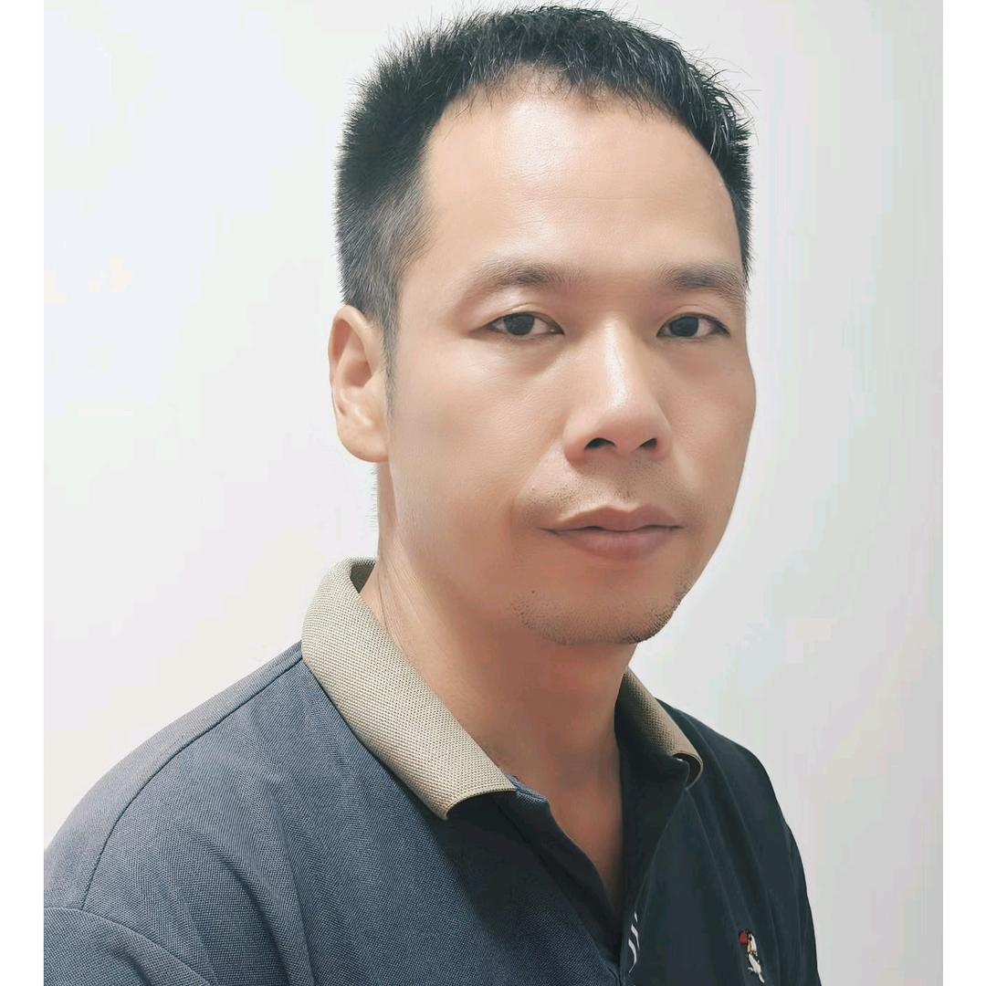 (♡>𖥦<)/♥奔跑🏃在路上