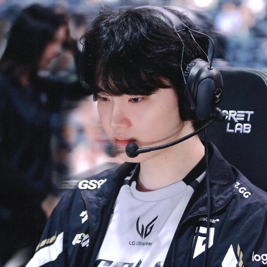 不发脾气只发财