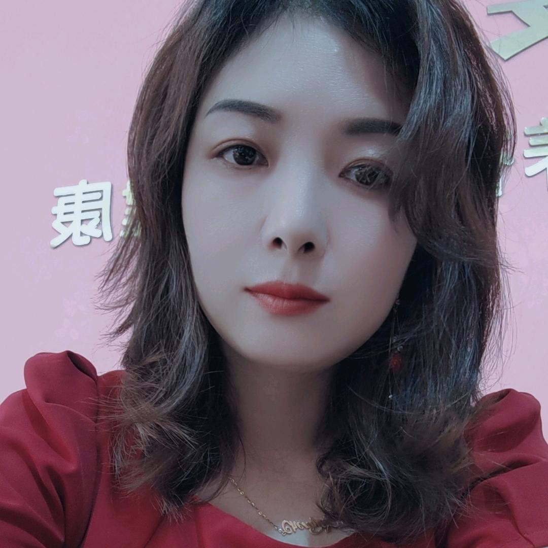 황제는 상서롭고 횡포하다