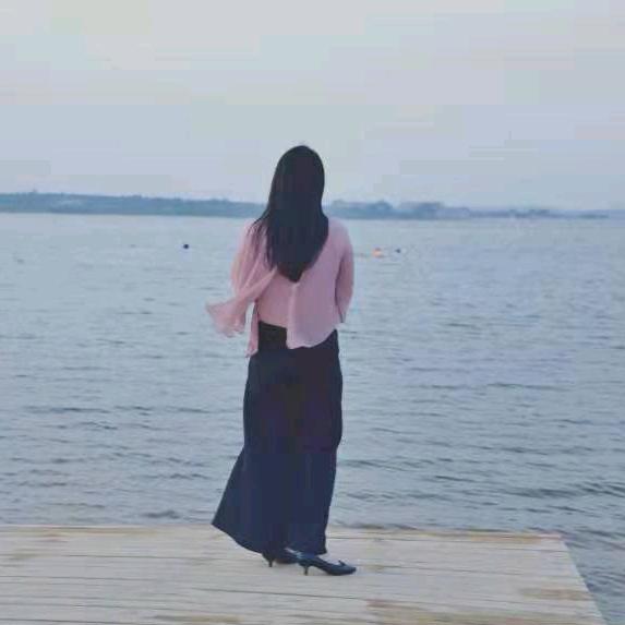 女王的美