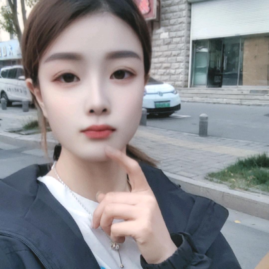 憨四妮