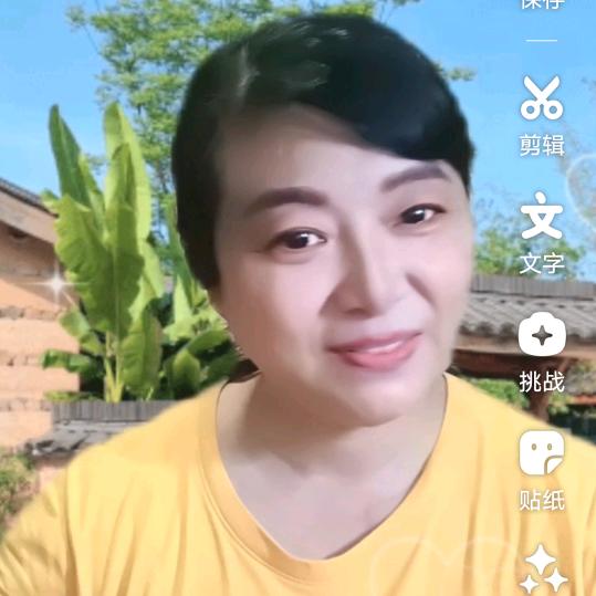 笑妞，姐妹直播难，我现在上班了