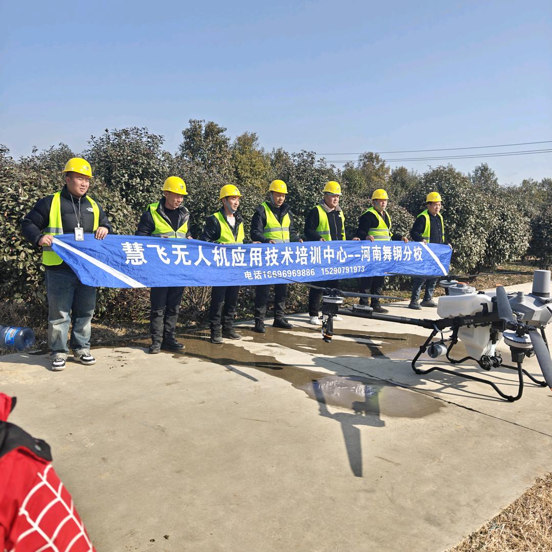 老应大疆T70P无人机吊运