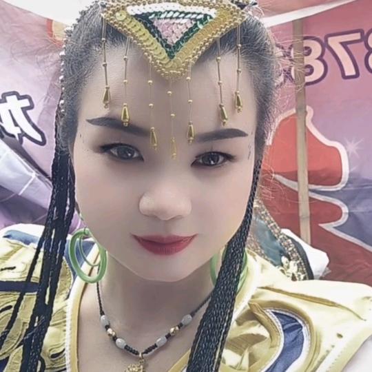 太伏龙妹舞蹈队