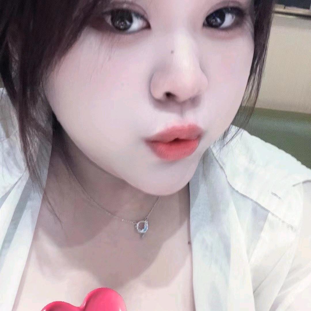彤彤
