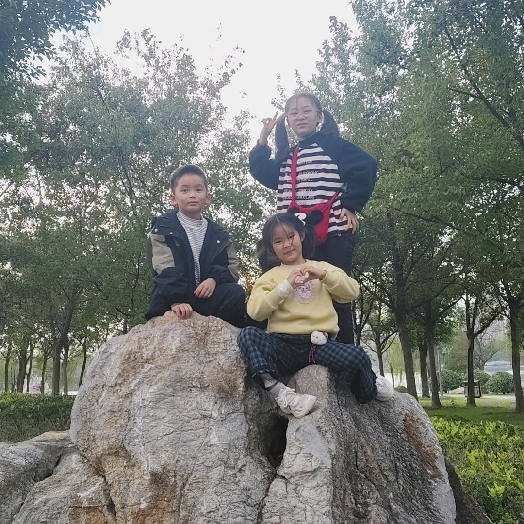 请叫我，小姐姐