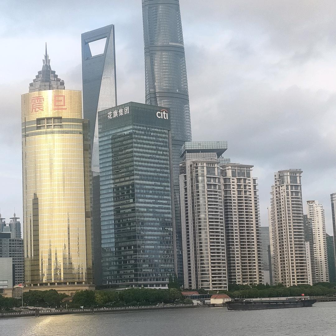 靠自己经历不完的酸甜苦辣。