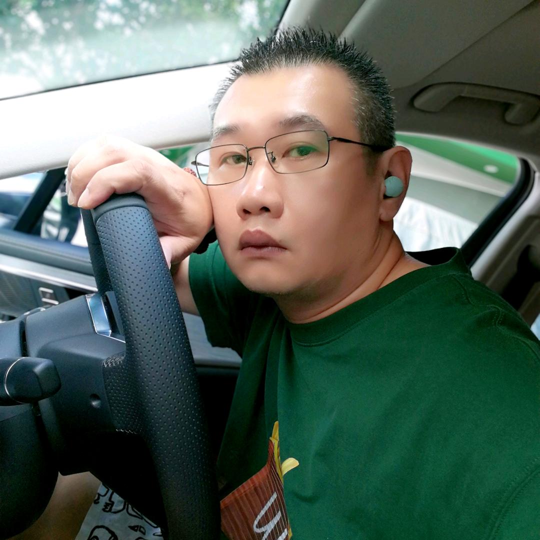 火星哥的潮玩星际舱