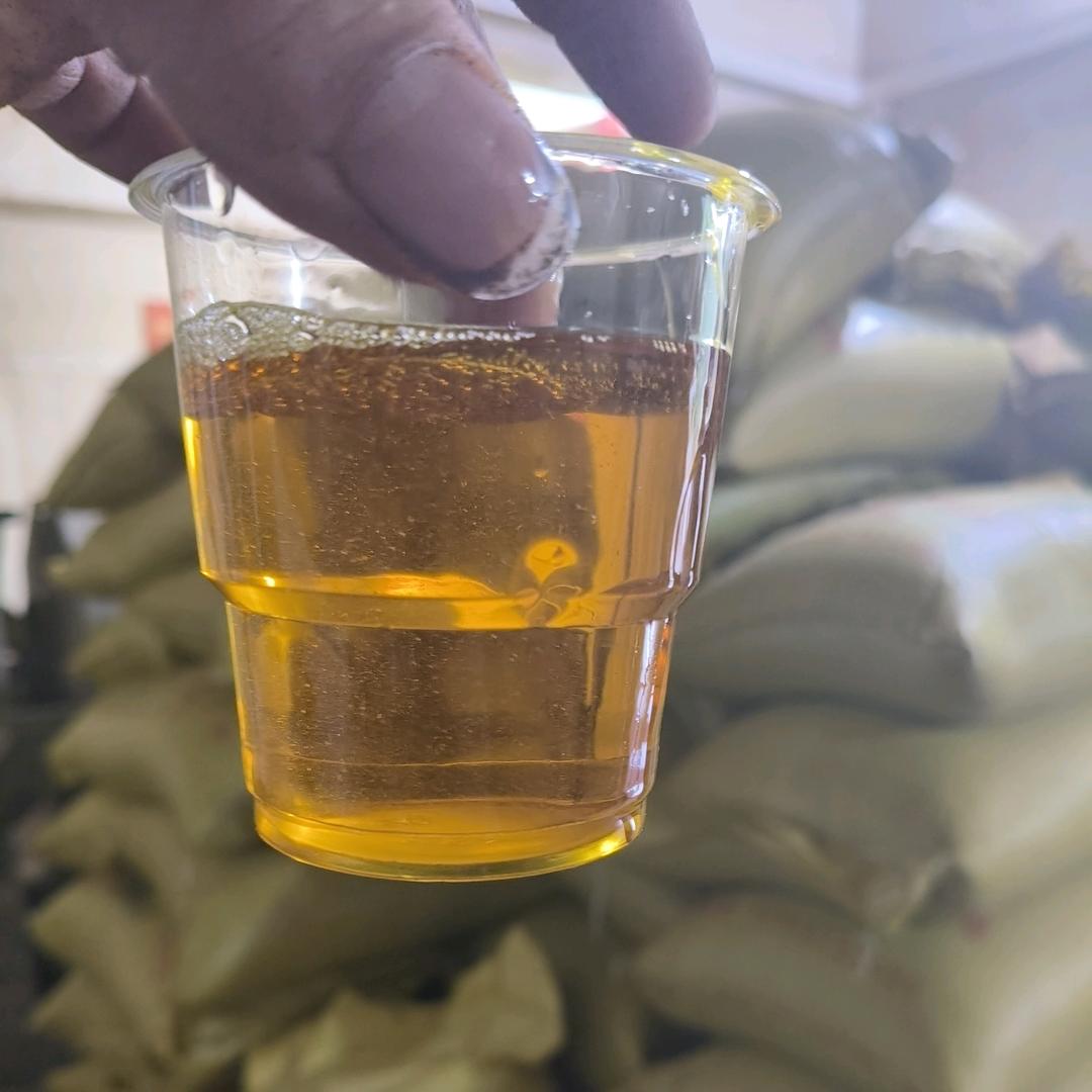 A山清菜籽油推广大使