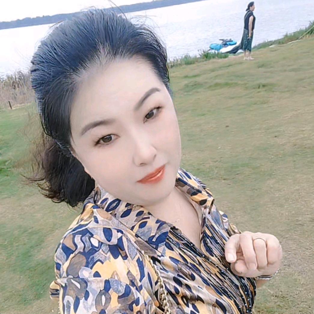 用户934471092661黑玫瑰🌹