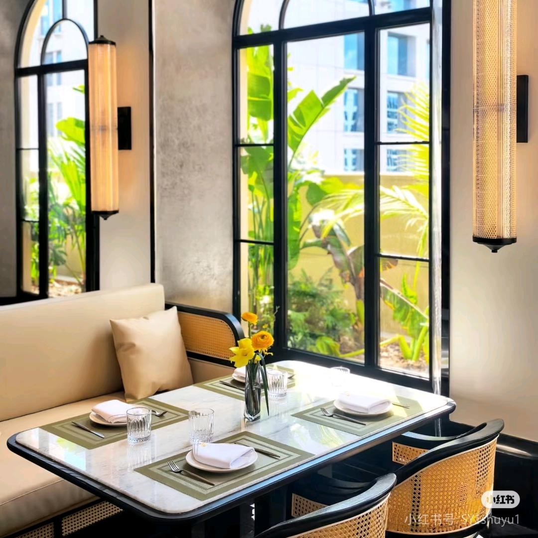 莉莉带你吃喝玩乐