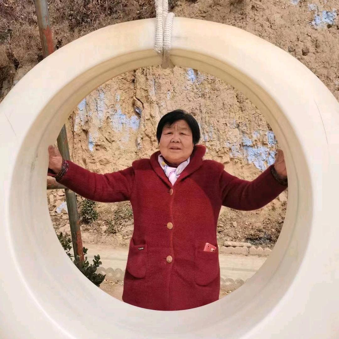幸 福 姐