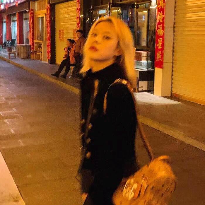 栗子呐
