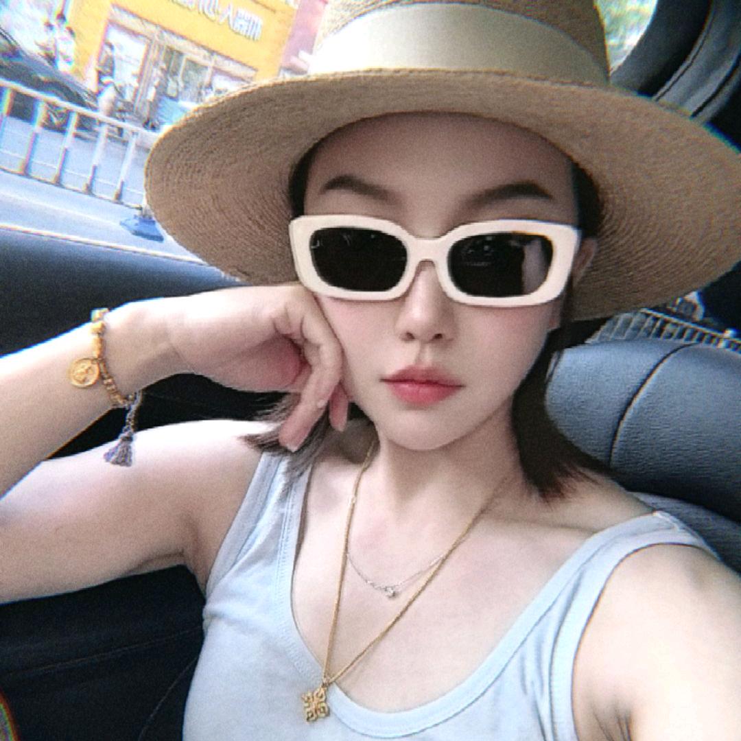 蛐蛐儿玲