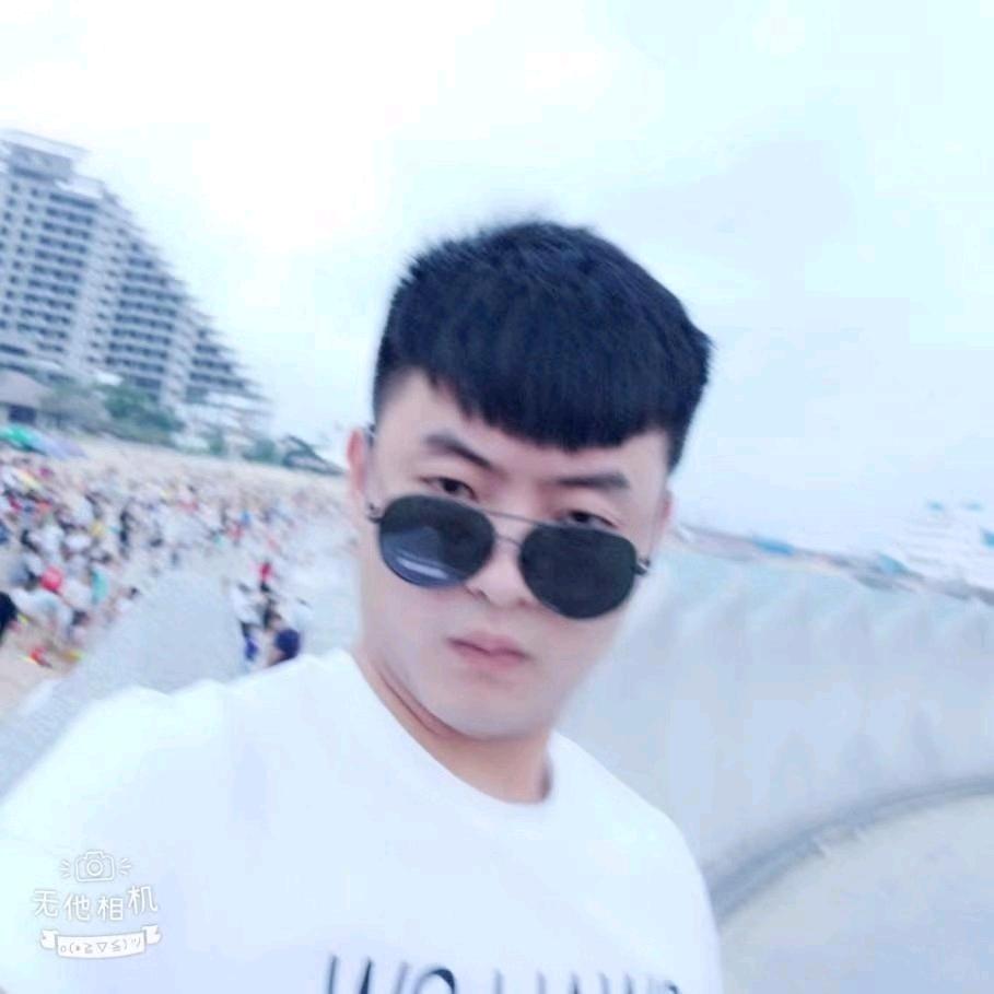 霞菲辰