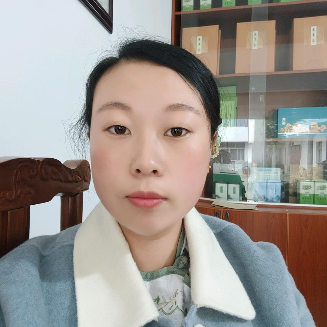 海马宫村黄茶非遗传承人—辉富茶庄