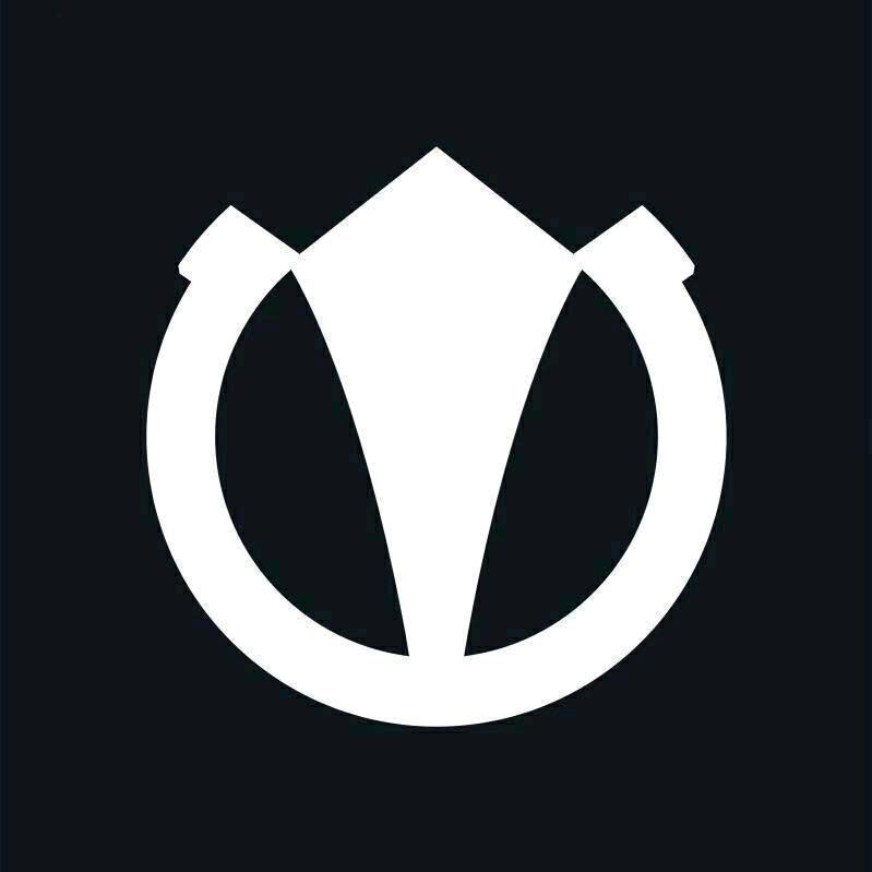 平顶山飞碟汽车工厂店