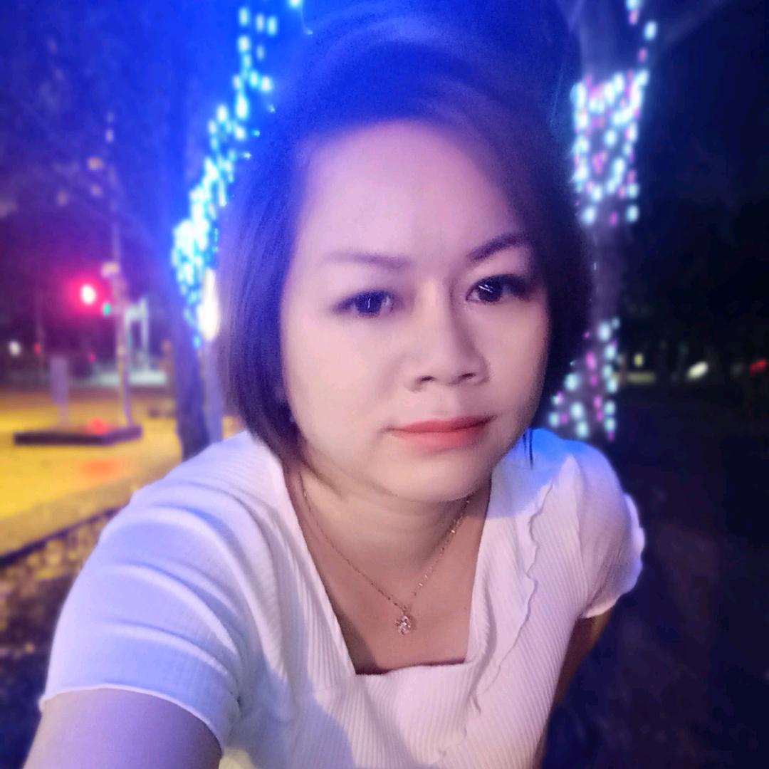 ╭(╯桃之姚姚ε╰)╮