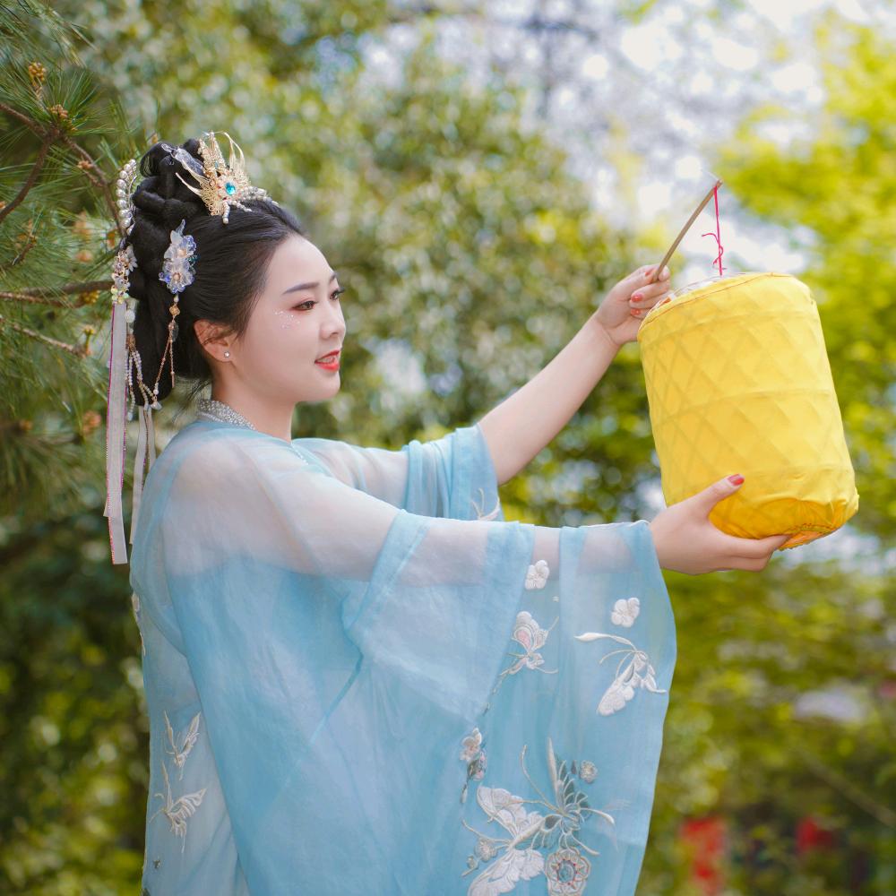 多财༄多亿