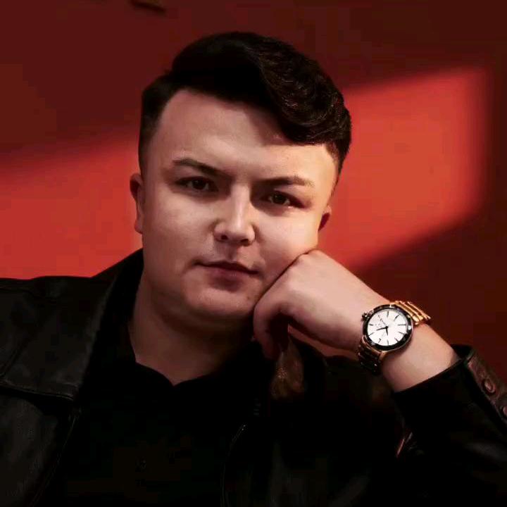 艾孜买提江 🤗