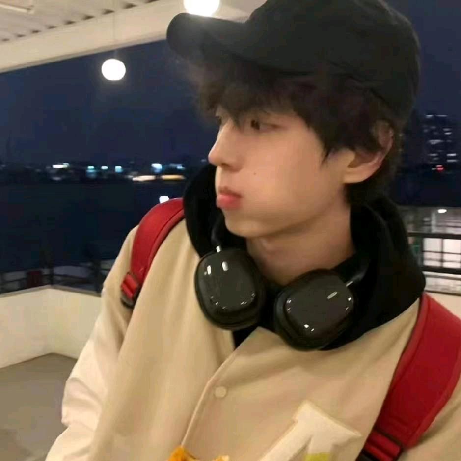 爱吃薯条🍟