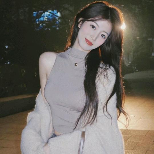 是亲爱的小张老师吖