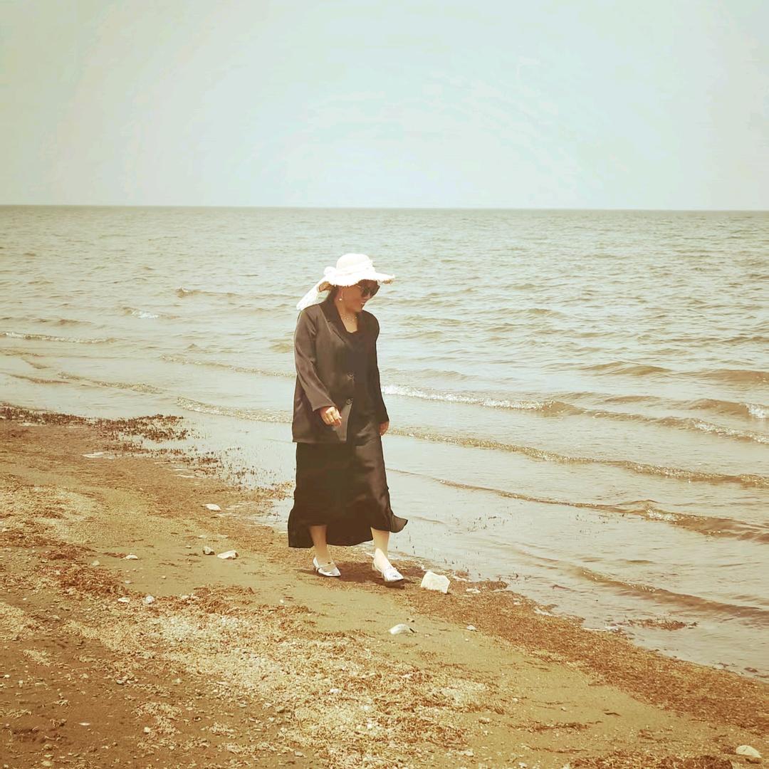 🌻🪻（余生为自己而活）🪻🌻