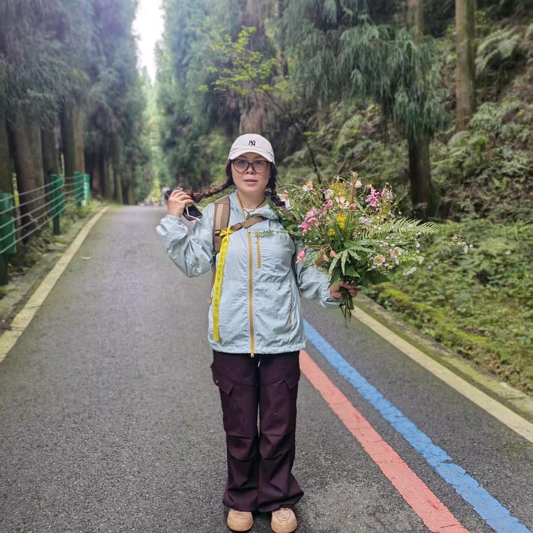 小尹在乡村—艳姐姐