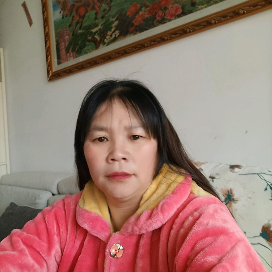 小何家政、