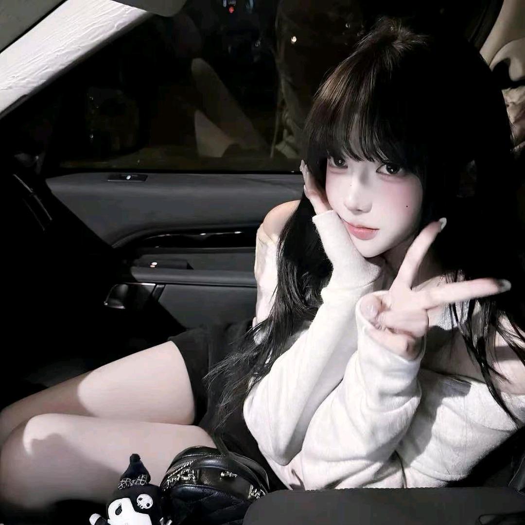 进厂拧螺丝的小丽